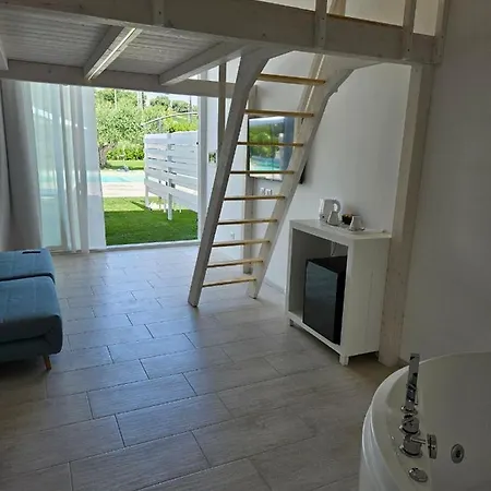 Hotel Pool - Bianca 4*